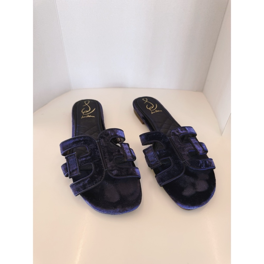 NWOT Sam Edelman Bay Honore Velvet Sandals in Dark Winter Violet, Size 8 - Picture 2 of 9